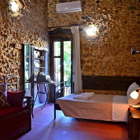 Kamara Stone House Villa กิสเซมอส ภายนอก รูปภาพ
