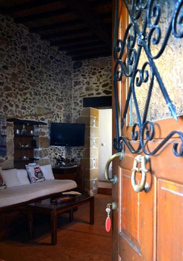 Kamara Stone House Villa กิสเซมอส ภายนอก รูปภาพ